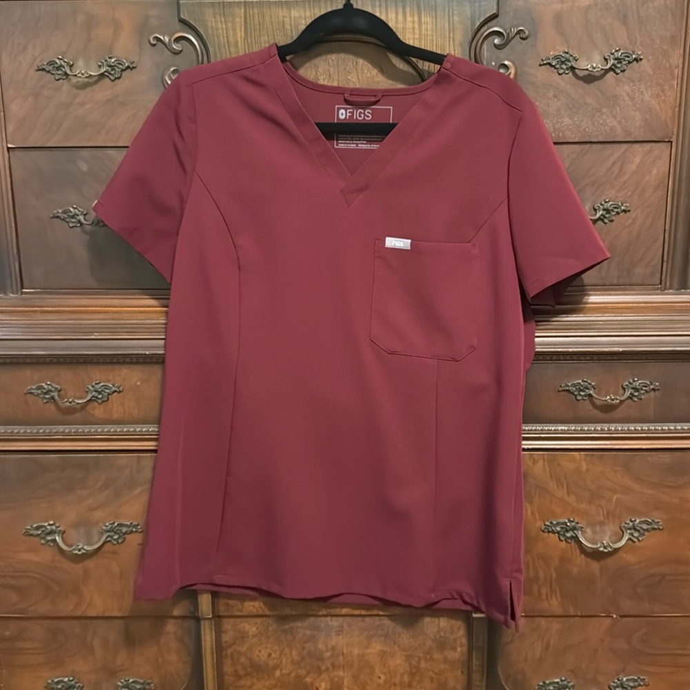 Figs Scrub Top